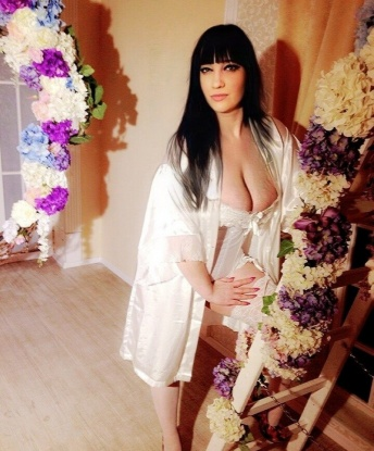 Экзотическая красавица с восточным темпераментом приглашает в гости и готова погрузить вас в мир страсти и удовольствия. 15764, 36 лет